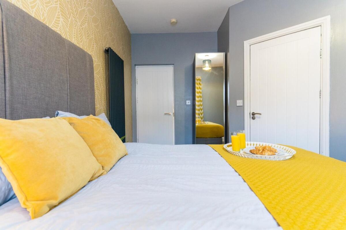 The Elegant Edgbaston Loft Birmingham