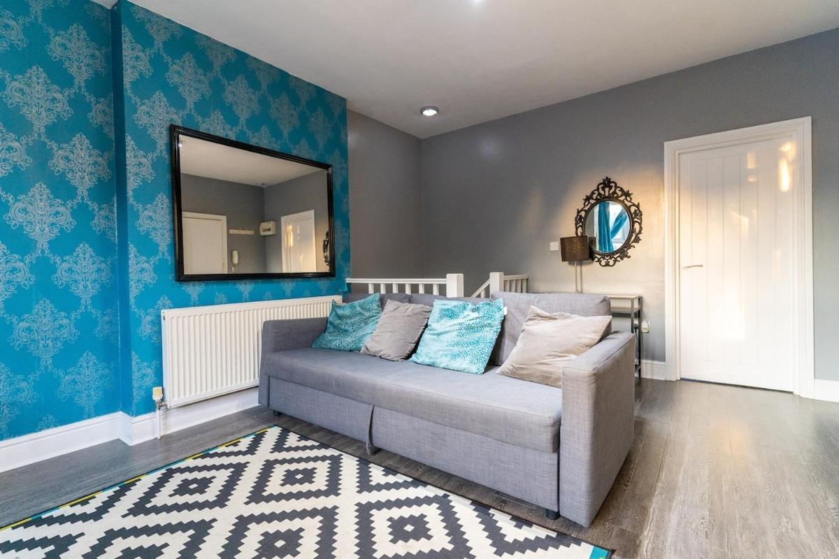 The Elegant Edgbaston Loft