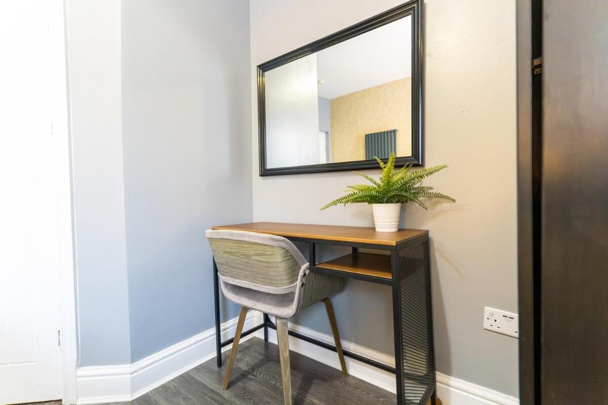 The Elegant Edgbaston Loft *
