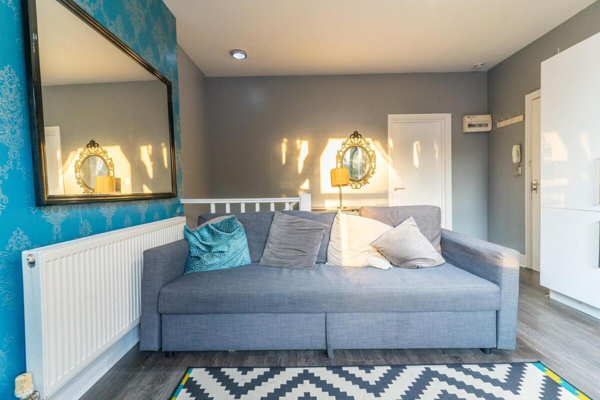 The Elegant Edgbaston Loft *